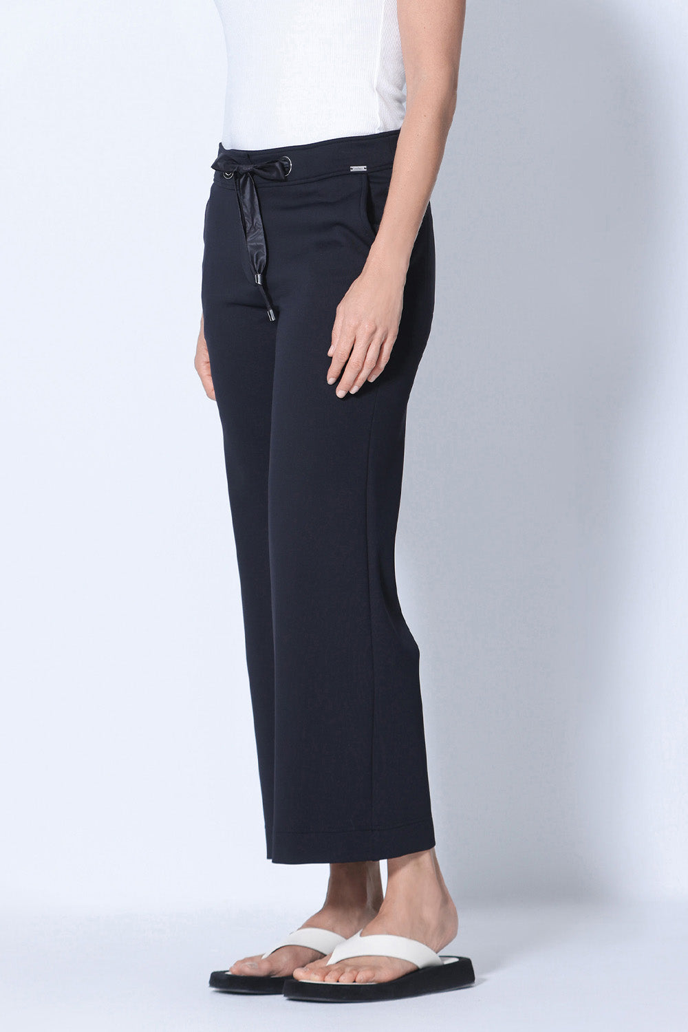 Color 001 - 3 - AMAIA Pants:K_370_001_3.jpg